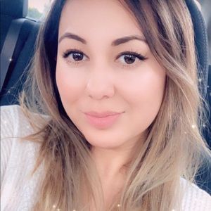 Meet your Posher, Milagros